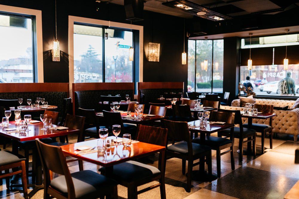 Caspi Lounge, Arlington