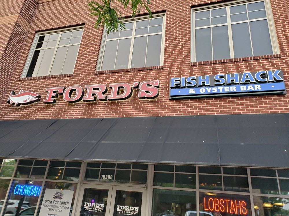 Ford's Fish Shack & Oyster Bar, Leesburg
