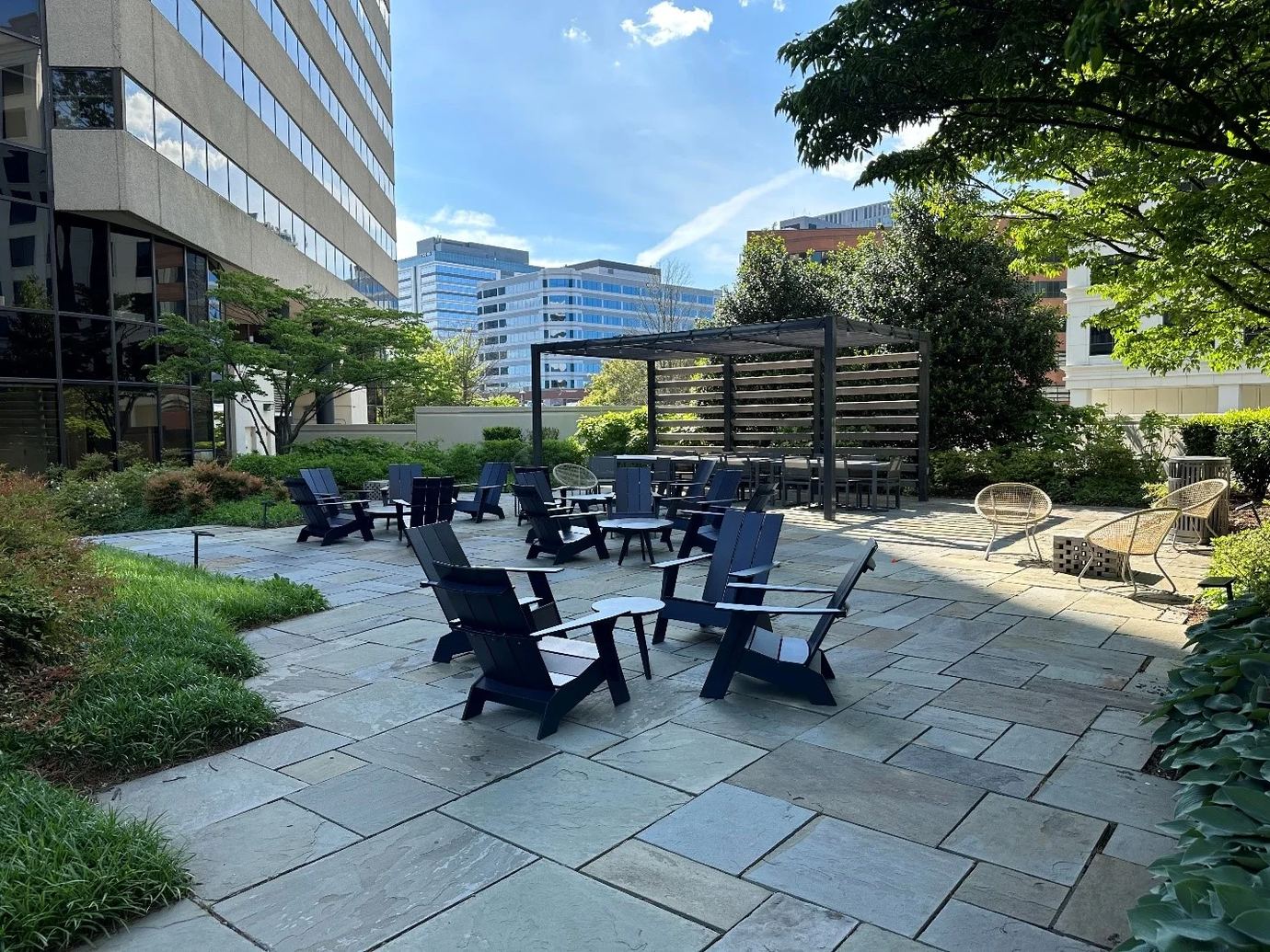 Boulevard Cafe, Tysons