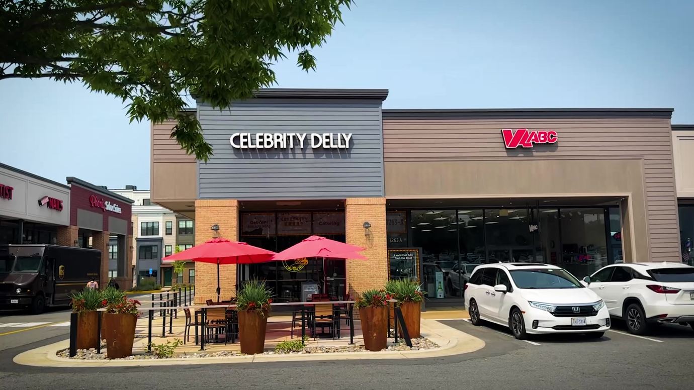 Celebrity Delly, West Falls Church