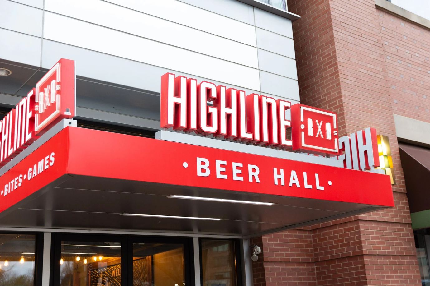 Highline R&r, Crystal City