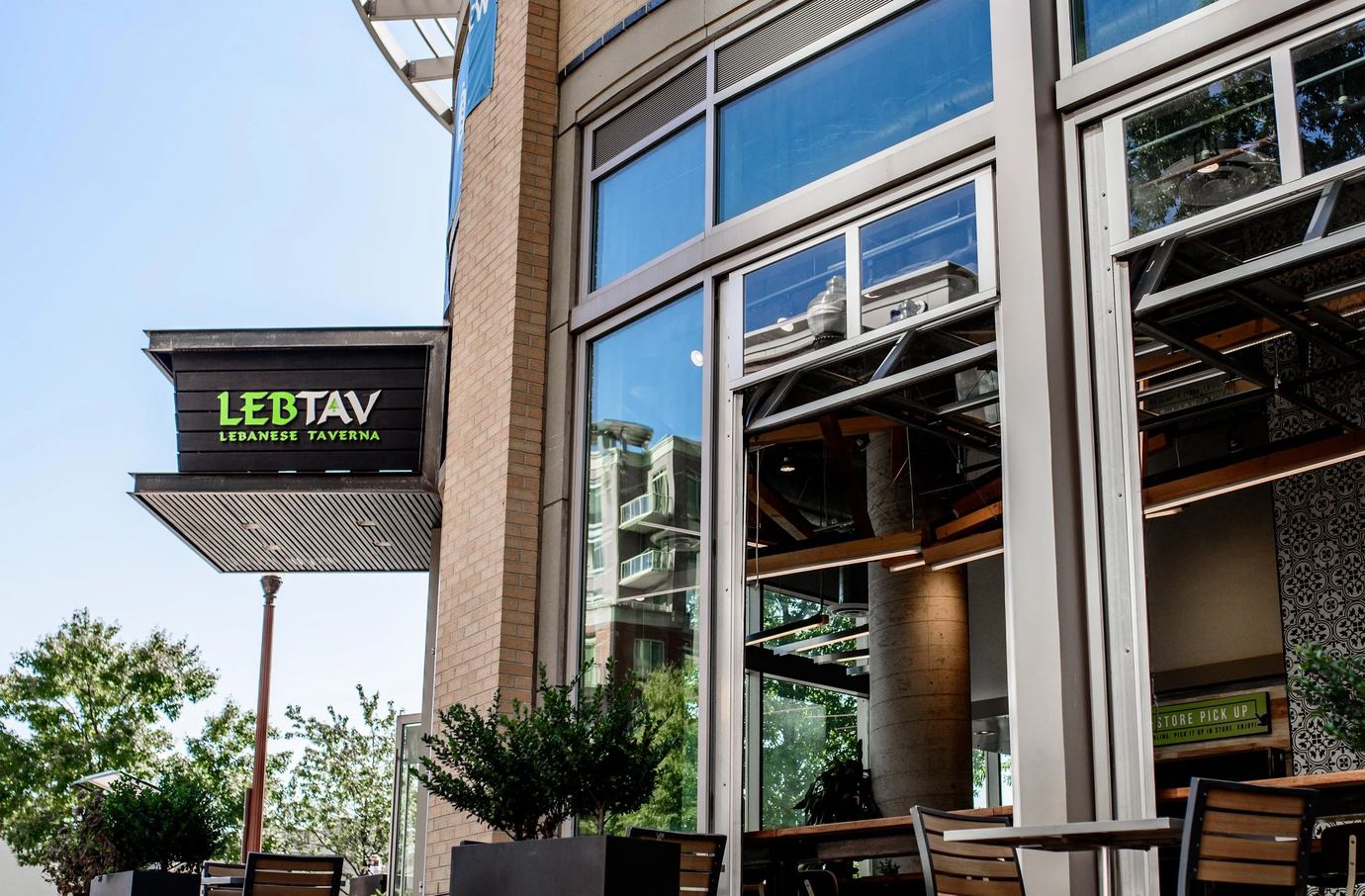 Lebanese Taverna, Mclean